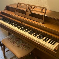 Other Pic Of Piano As Requested