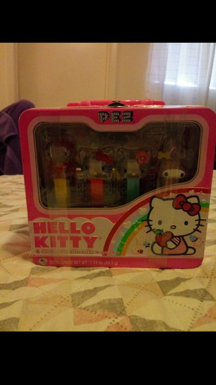 Hello Kitty Collectable Pez Dispenser
