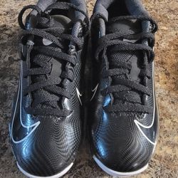 Football Cleats NIKE SIZE 2.5Y