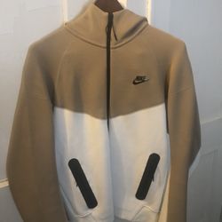 Nike Sportswear Tech Fleece
