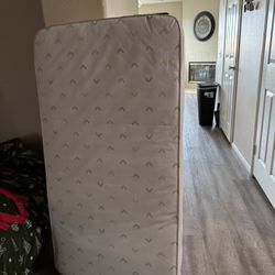 Baby / Toddler Mattress 