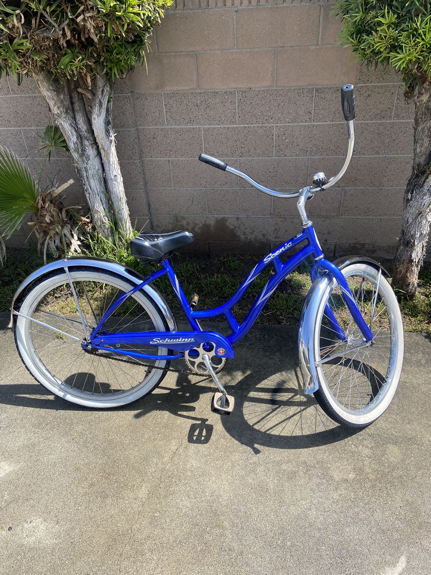 Schwinn Beach Cruiser for Sale in Santa Fe Springs CA OfferUp