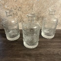 12 Pack Mini Bud Vases