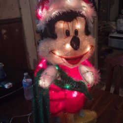 31' Tall Animated And Light Up Mickey Mouse With Disney Tag