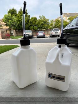 New 5.5 gal Gas Jugs