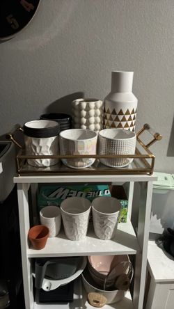 Decorative pots