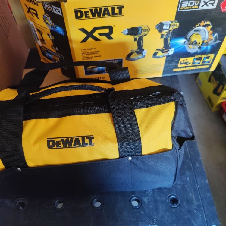 DeWalt 3 Tool With Powerstacks, Charger, and Bag