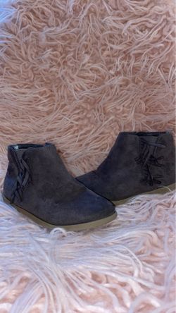 Size 9c boots
