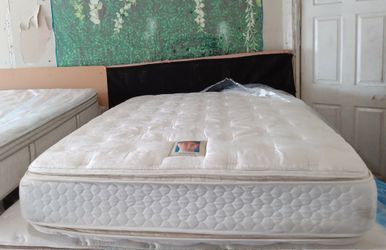 Queen Size Mattress (Colchon Queen Size)