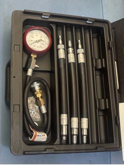 Snap ON COMPRESSION TESTER