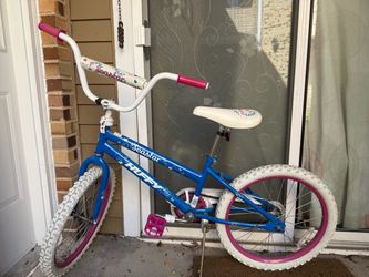 Huffy Seastar Girls’ Bike – 20” Wheels – Blue/Pink/White