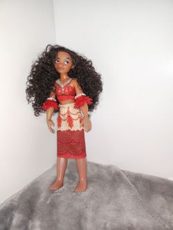 Disney Store Official Moana 2 Singing Doll