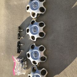 Toyota Tundra Center Cap 5 Lug