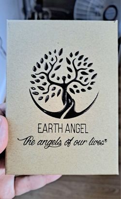 New In Box Earth Angel "Wisdom" Expandable Bracelet