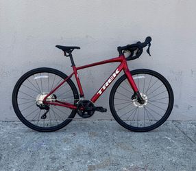 Brand new 2027 Trek Domane AL 5 Gen 4 road bike