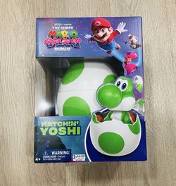 Nintendo Yoshi Hatchin' Yoshi Interactive Action Figure Super Mario Galaxy Movie