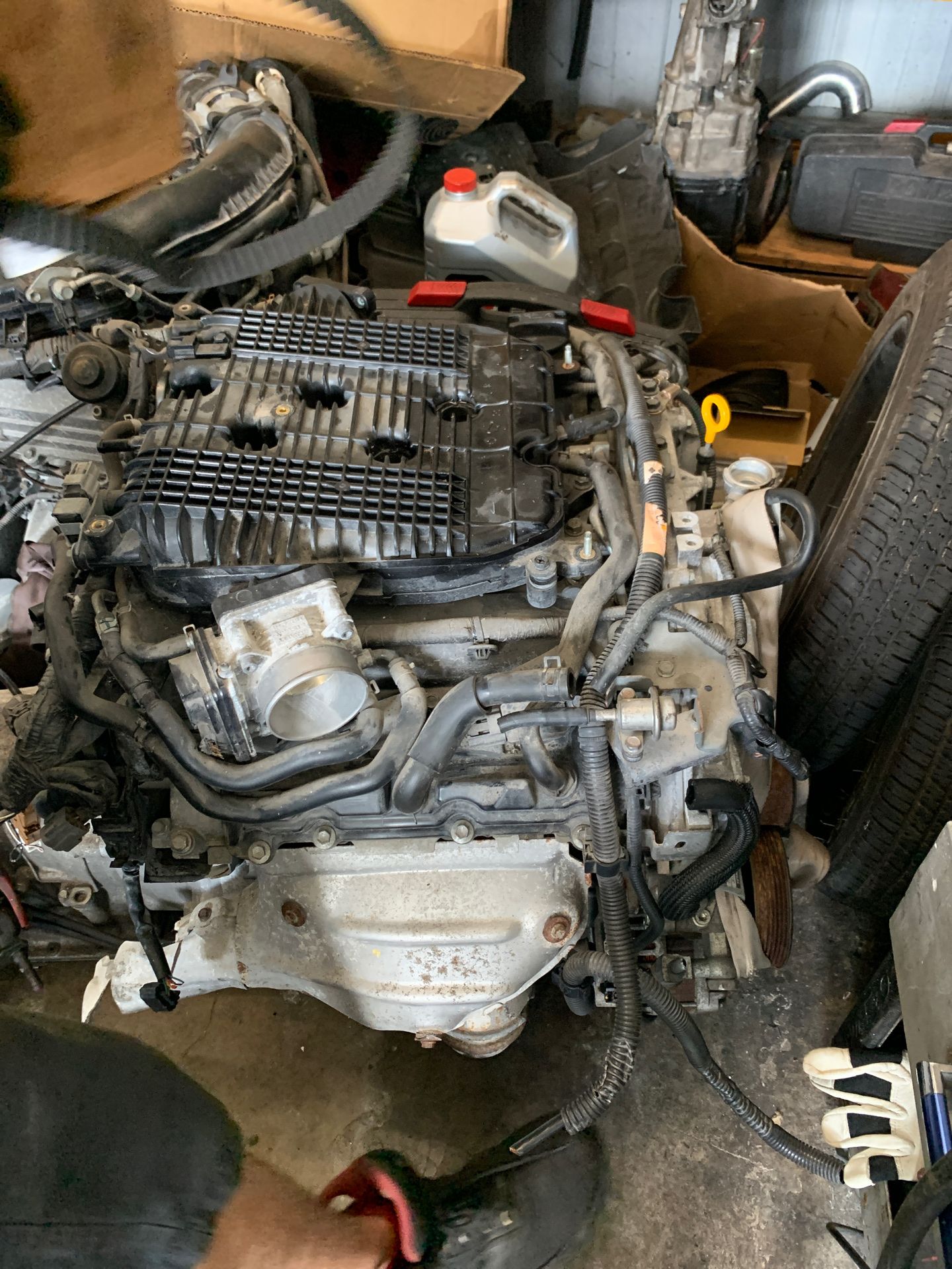 2010 G 37 motor and transmission