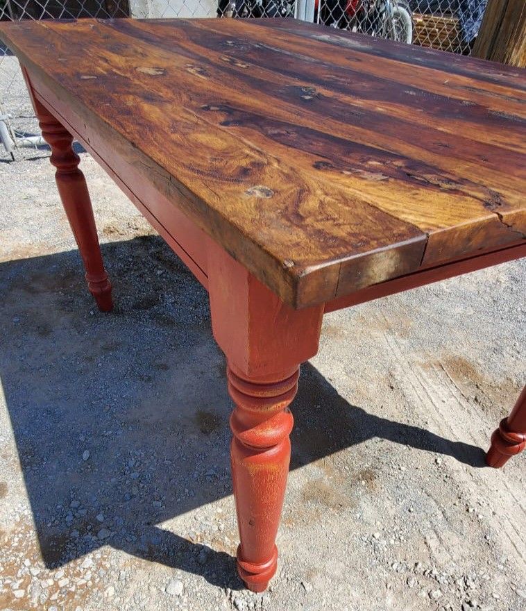 Mezquite Red Dining Table