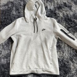 Nike Tech Hoodie