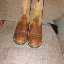 ariat Boots Heritage edition 