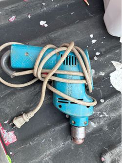 Makita drill