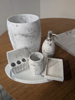 6 Piece Bathroom Set