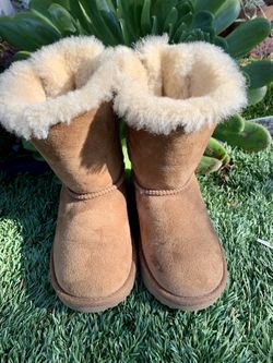 Ugg Size 11 Girl Brown Boots 