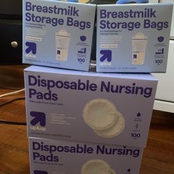 Breastmilk Storage Bags And Nursing Pads 