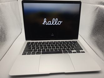 Macbook Air 13in M1 Chip