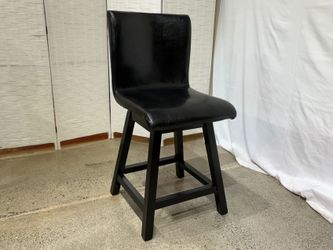 FURNITURE OF AMERICA Ellaville Black Swiveling Counter Stool