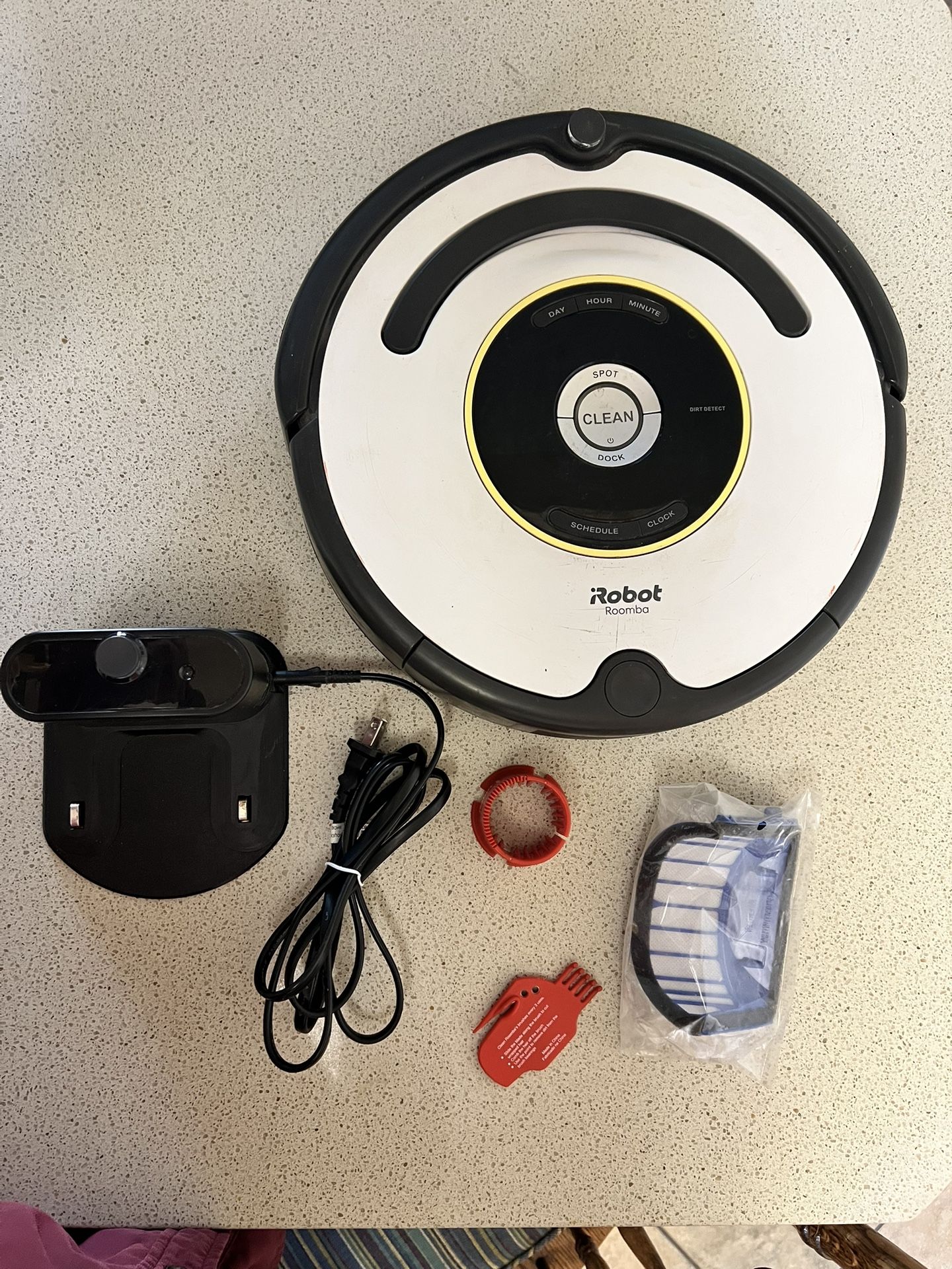 Roomba Model 665