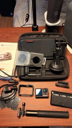 DJI Osmo Action 5 Pro Combo + Accessories