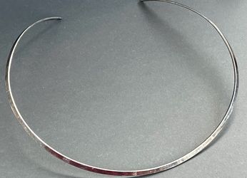 Retired James Avery Neck cuff