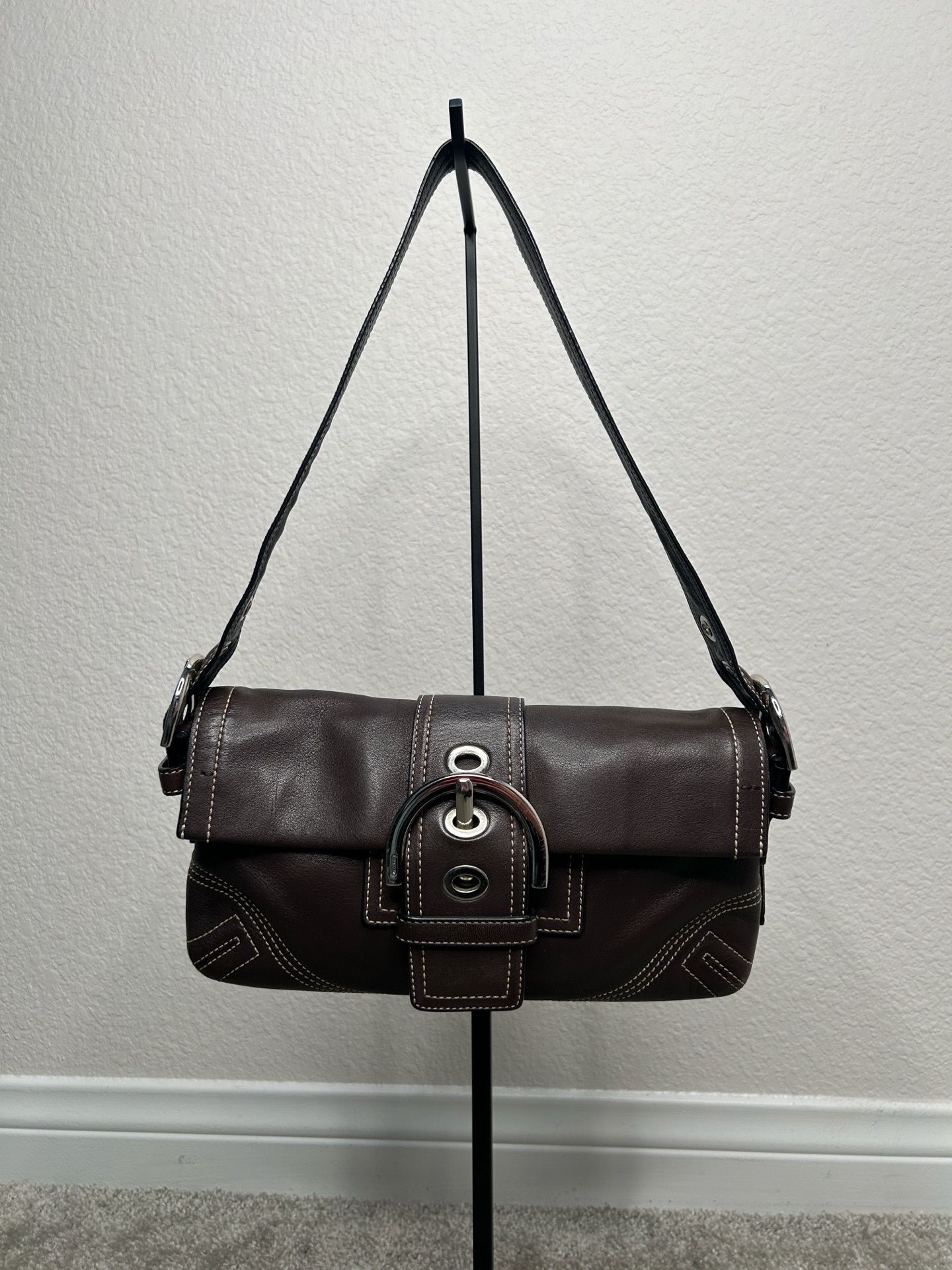 Coach dark brown soho leather baguette shoulder bag!