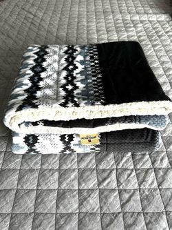 Woolrich Sherpa Throw Blanket