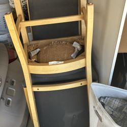 2 Tables 5 Chairs 