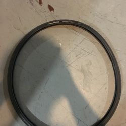 Vittoria Randonneur - 25mm x 700C - Road Bike Tire - Low milege - Good and clean condition - If the listing is up and you can see it, that means the i