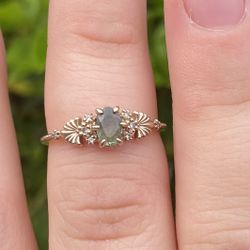 Green Sapphire Oval Engagement Ring 18k Natural White Gold with Diamond Accents