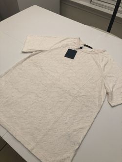 Authentic Louis Vuitton Brick Logo T-shirt for Sale in Rocky Mount, NC -  OfferUp