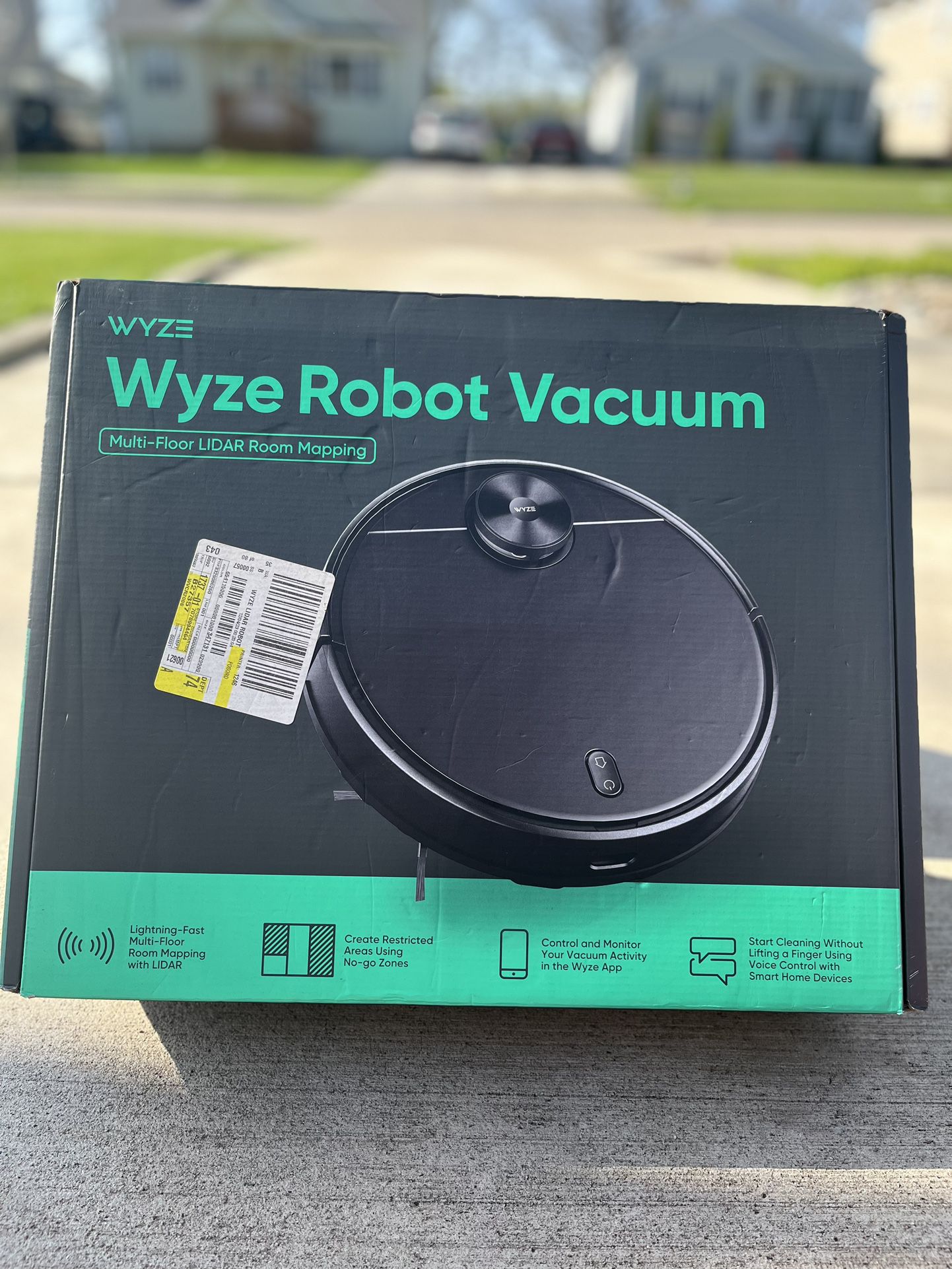 Brand New Wyze Robot Vacuum 