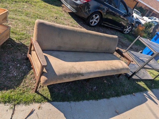 Free Couch