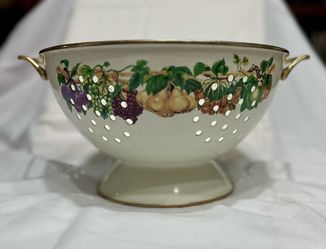 Cornucopia Collander