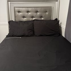 Queen Bed W/Chest