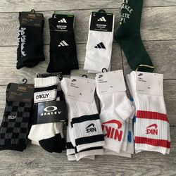 Socks , Nike , Adidas , Vans , New Balance 