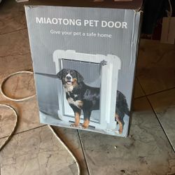 Pet Door New In Box