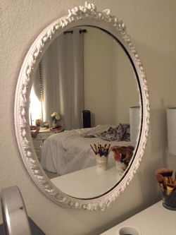 Vintage style mirror