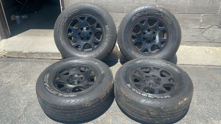 Chevy or GMC black 17-inch wheels 6 on 5.5 inches