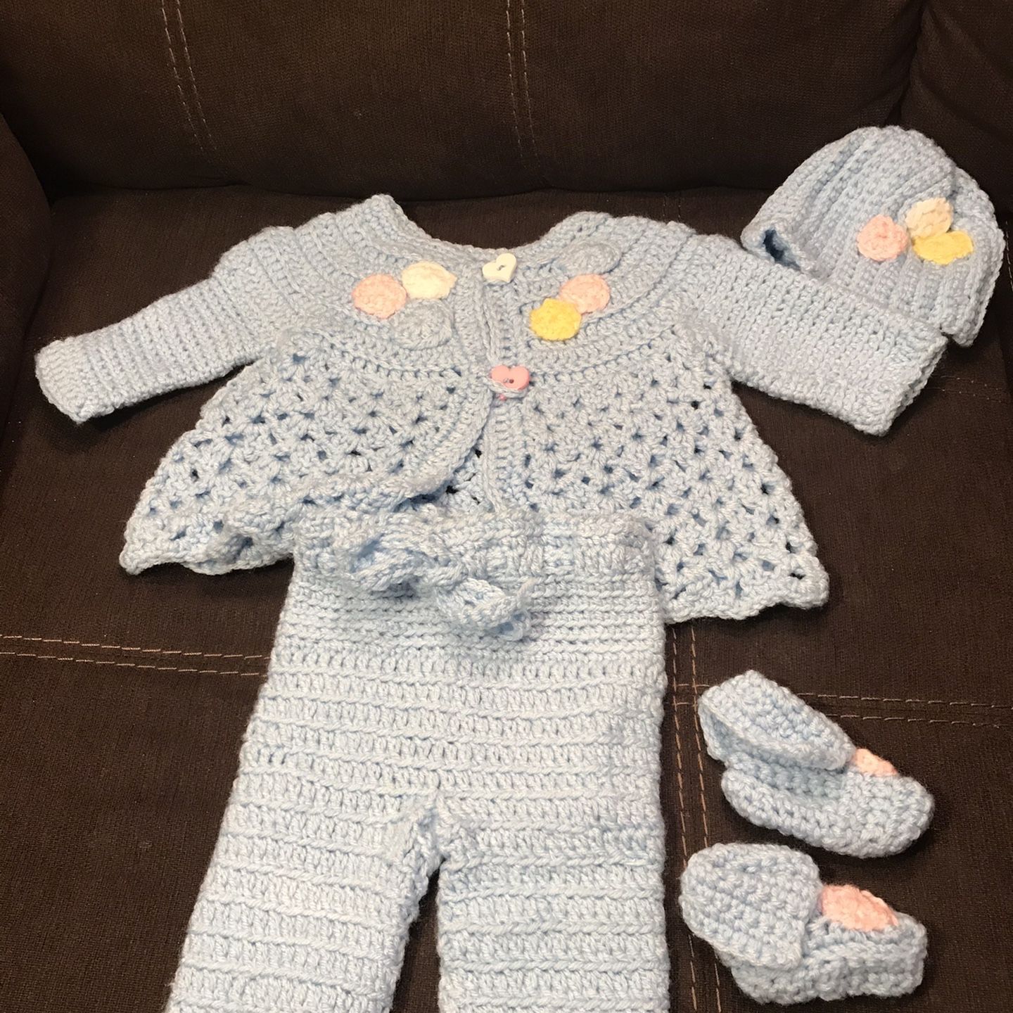 Crochet baby clothes