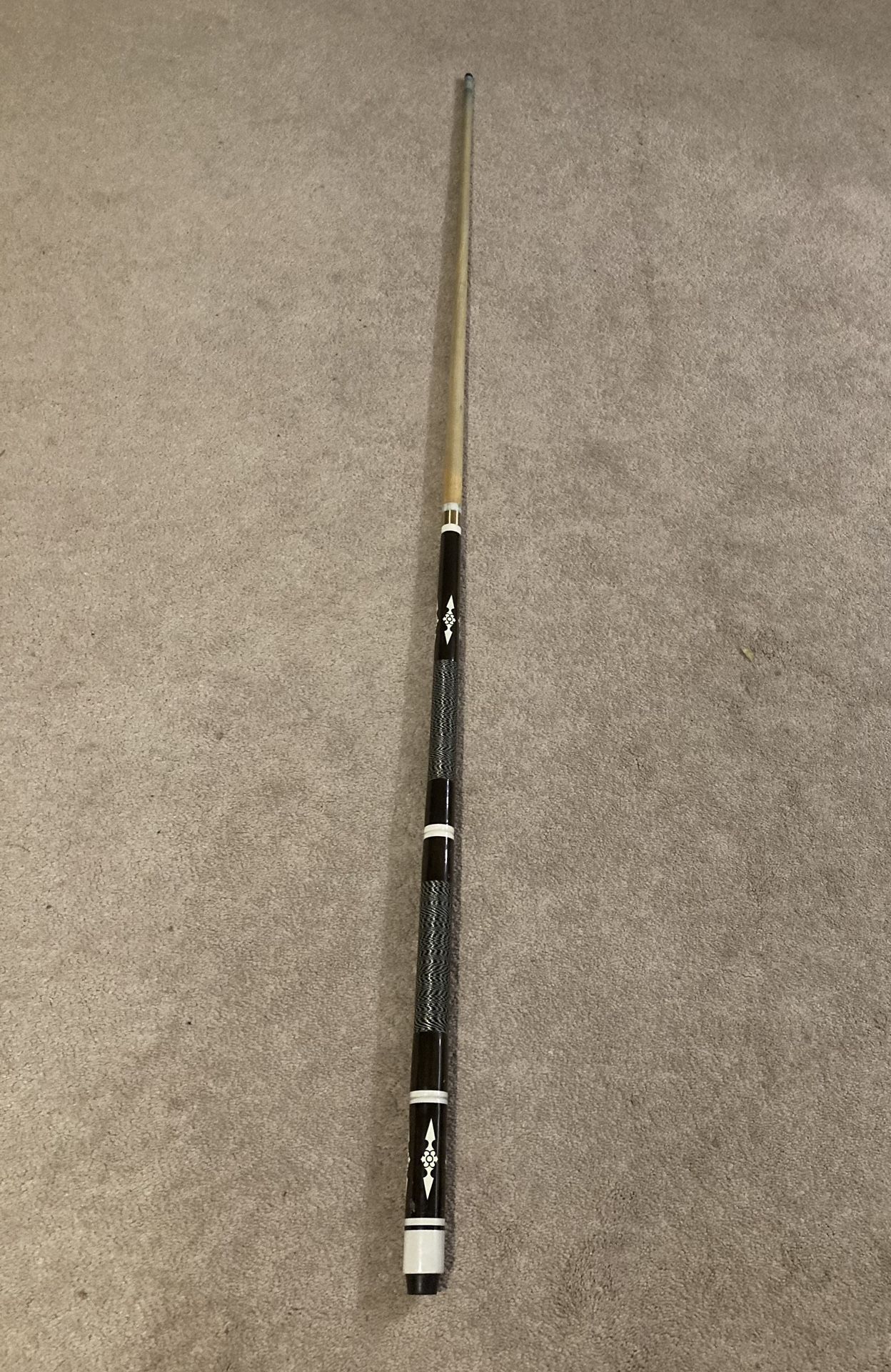 Spalding Pool Cue Vintage Two Piece