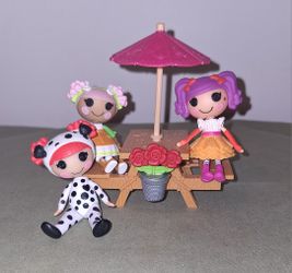 Laloopsy 3" Dolls, Flowerpot & Picnic Table-Like New!